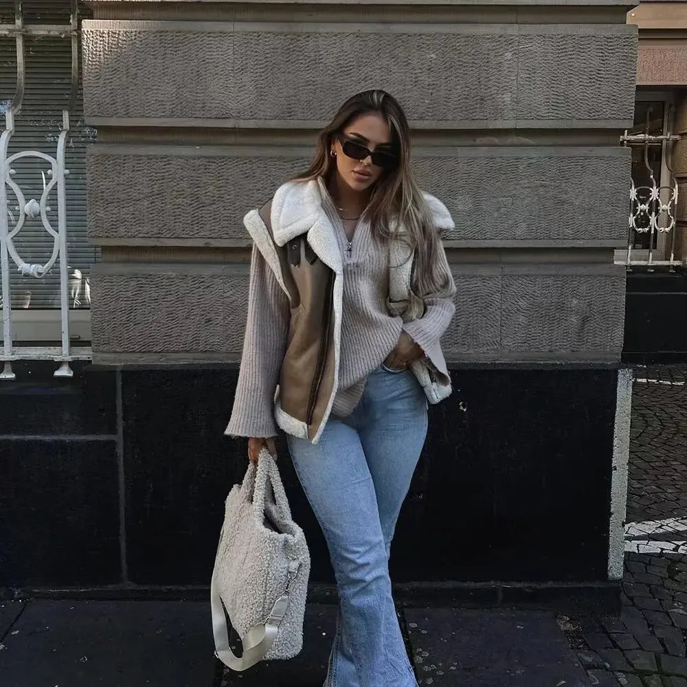 Lightweight Women's Jacket – Elegant Chic Blazer for Office and Evening Wear
