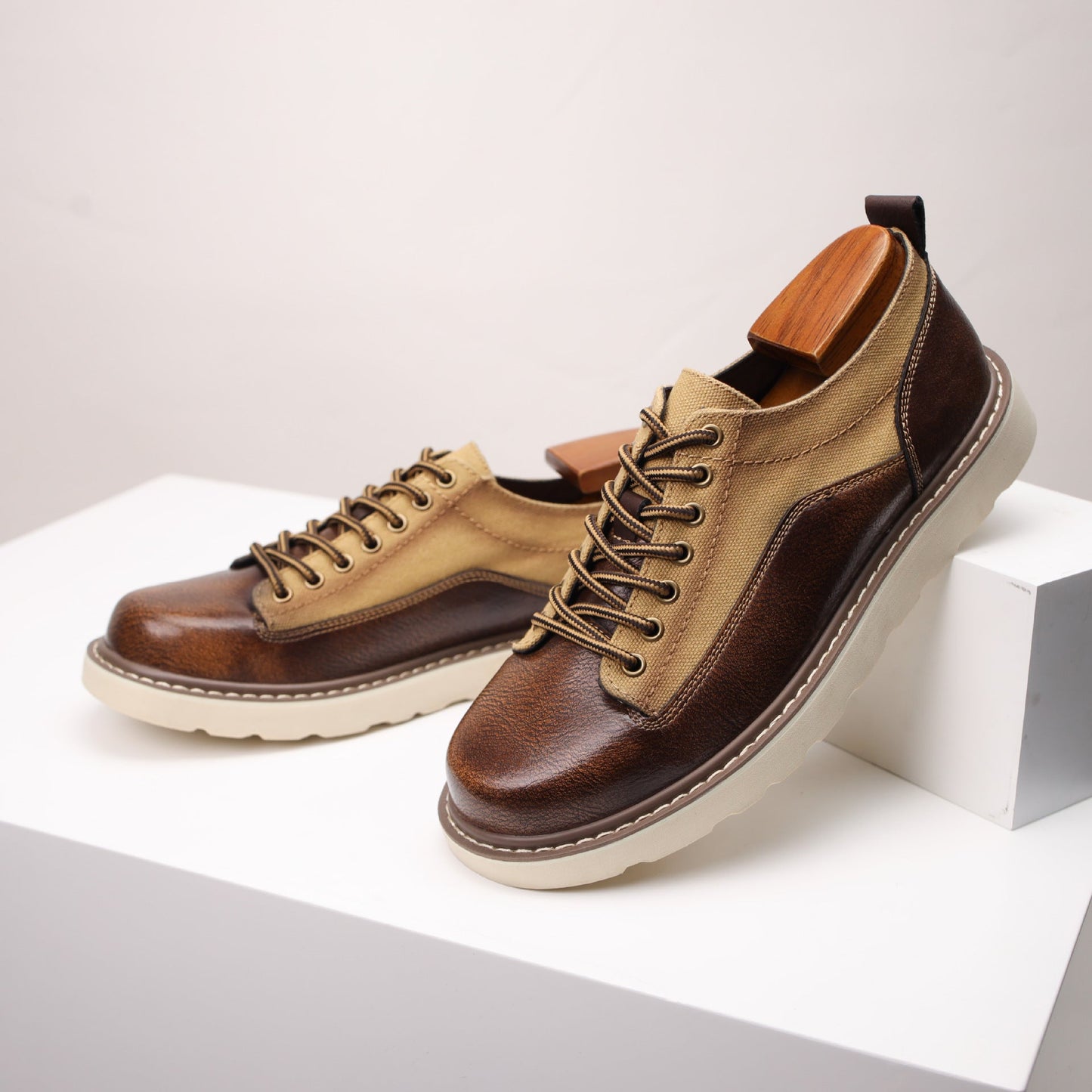 Chaussures homme en cuir vintage – Souliers élégants et confortables pour occasions spéciales