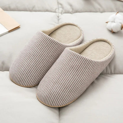 Chaussons douillets femme – Pantoufles confortables en peluche pour intérieur